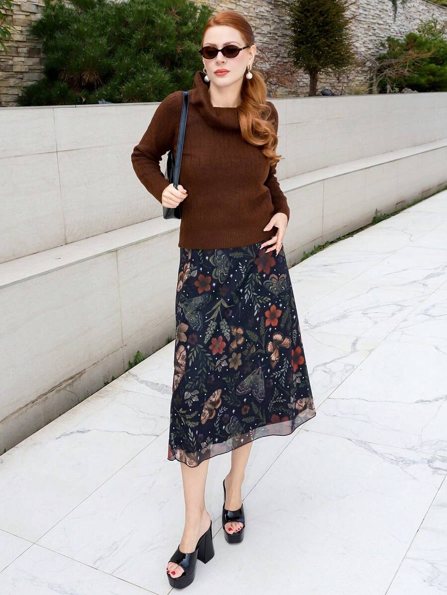 Gretanique Women's Dark Gothic Style Bat, Skull, Moon, Pumpkin Print A-Line Punk Mini Skirt - Multicolor - View 1