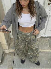 SHEIN EZwear Quần nữ in họa tiết dáng rộng, quần jeans phong cách đường phố, phong cách Mỹ phóng khoáng, quần thường ngày, quần dự lễ hội, quần mặc hàng ngày, quần in họa tiết Y2K Millennium. - màu đen - Xem 8