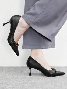 CUCCOO BIZCHIC 女士黑色基本款尖头精致搭扣办公室通勤商务细高跟鞋 - 黑色 - 查看 3