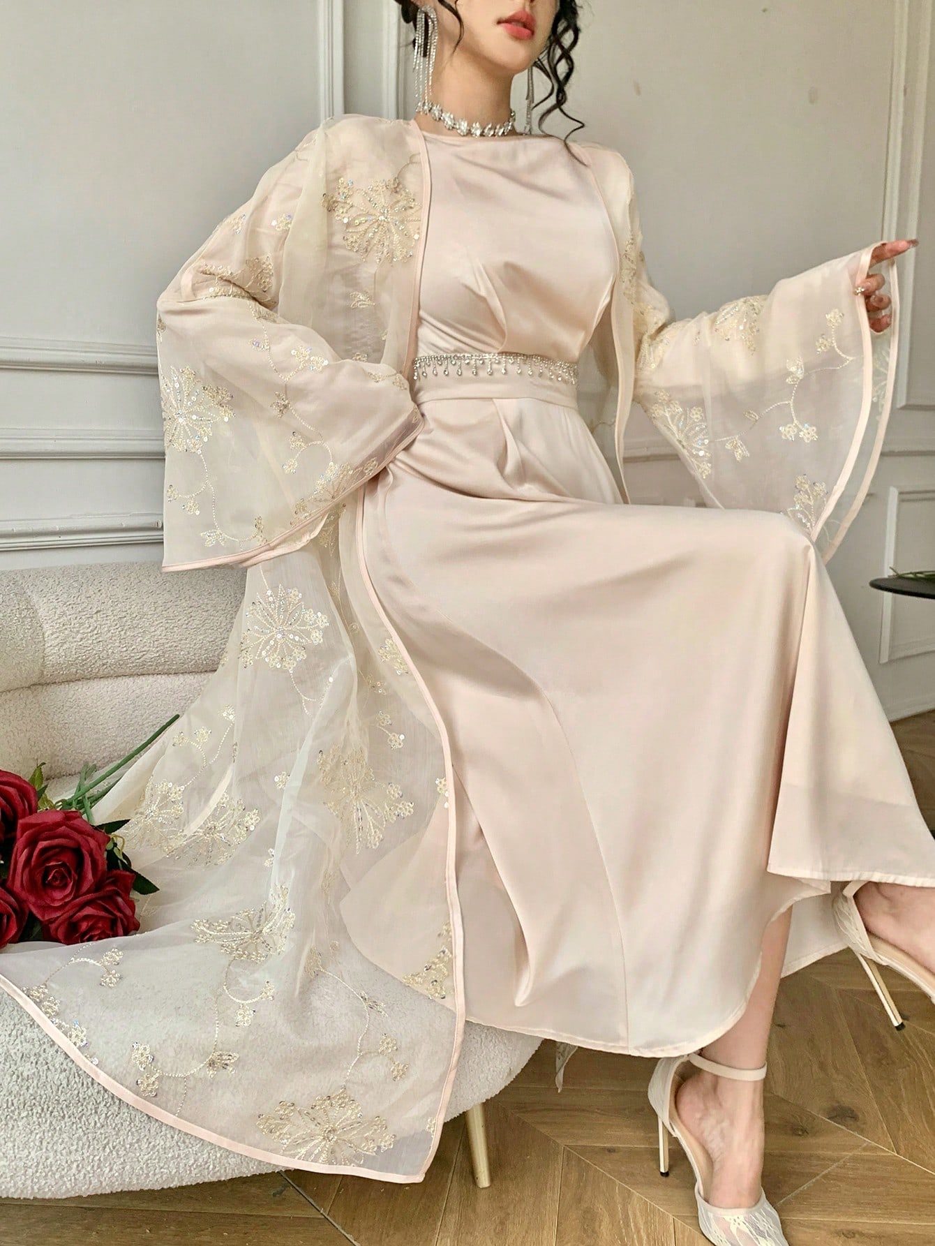 DAZY فستان نسائي أنيق مزين بالراين ستون بياقة مستد...