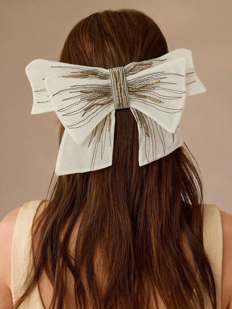 WHITE HANDMADE BEADED BOW HAIRPIN