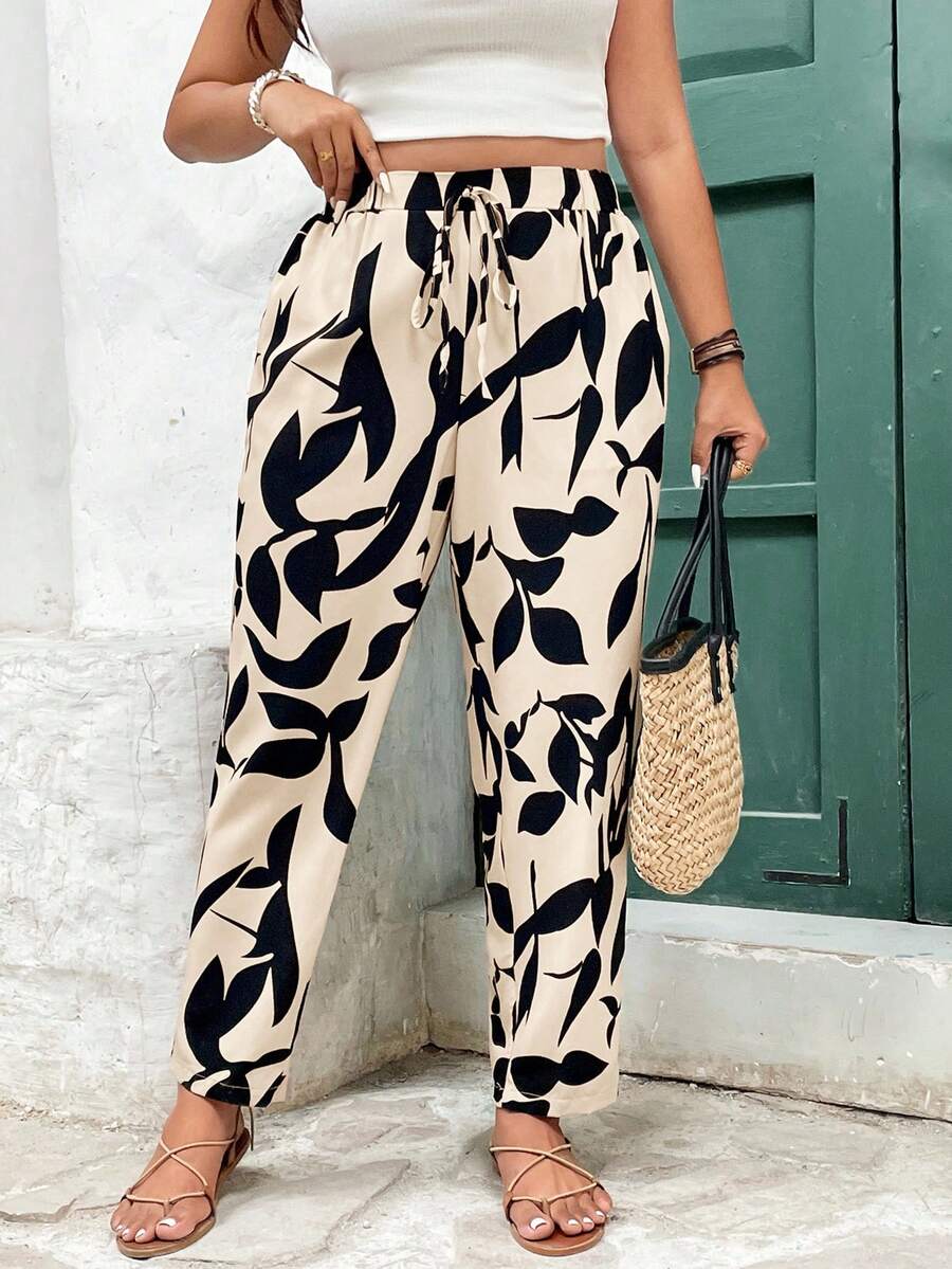 SHEIN Frenchy 大码全印花打结休闲度假裤 - 杏色 - 查看 1