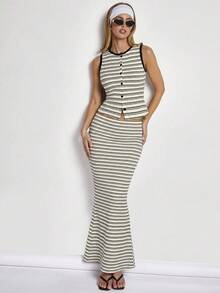 COSMINA Bộ đồ nữ thường ngày, phong cách đi nghỉ mát và đi làm, họa tiết sọc tương phản, áo vest và chân váy lửng ôm sát, cài cúc đơn, thích hợp cho mùa xuân/hè. - Đen và trắng - Xem 6