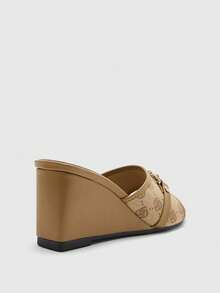 CUCCOO BIZCHIC Women's Rhinestone Embellished Casual Platform Slide Sandals - Brown - View 9