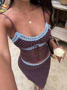 Aloruh 女士蕾丝边V领棕蓝波点撞色吊带背心搭配荷叶边中长及膝半裙套装，春夏款 - 彩色 - 查看 5