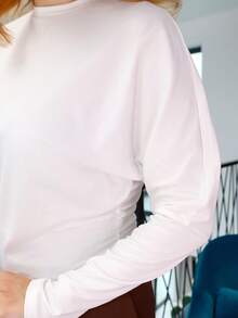 Gretanique 女式秋季简约 Y2K 基本款日常休闲返校街头风弹力白色宽松长袖褶皱短款 T 恤 - 白色 - 查看 3