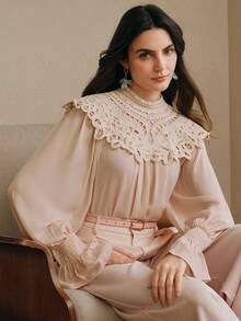 Anewsta 春夏新款粉色系中国风温柔优雅上衣，民族风新款设计，蕾丝云朵肩部和喇叭袖，宽松版型。 - 淺粉色 - 查看 3