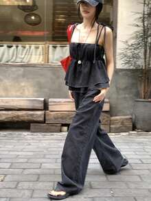 FRIFUL 女士度假褶皱下摆吊带背心和牛仔裤套装 - 藍色 - 查看 5