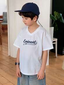 DAZY Camiseta de manga corta casual con cuello en V y estampado de letras para niño - Blanco - Ver 2