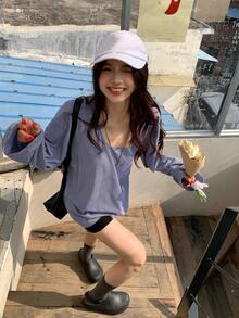 DAZY Áo thun dài tay nữ màu xanh sọc, hở lưng, dáng rộng - Màu xanh lam - Xem 3