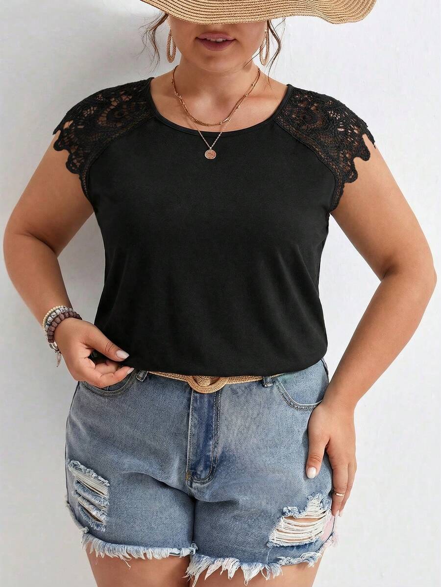 SHEIN Frenchy Áo thun cổ tròn phối ren màu trơn cỡ lớn, kiểu dáng thường ngày, thích hợp cho mùa hè. - màu đen - Xem 1