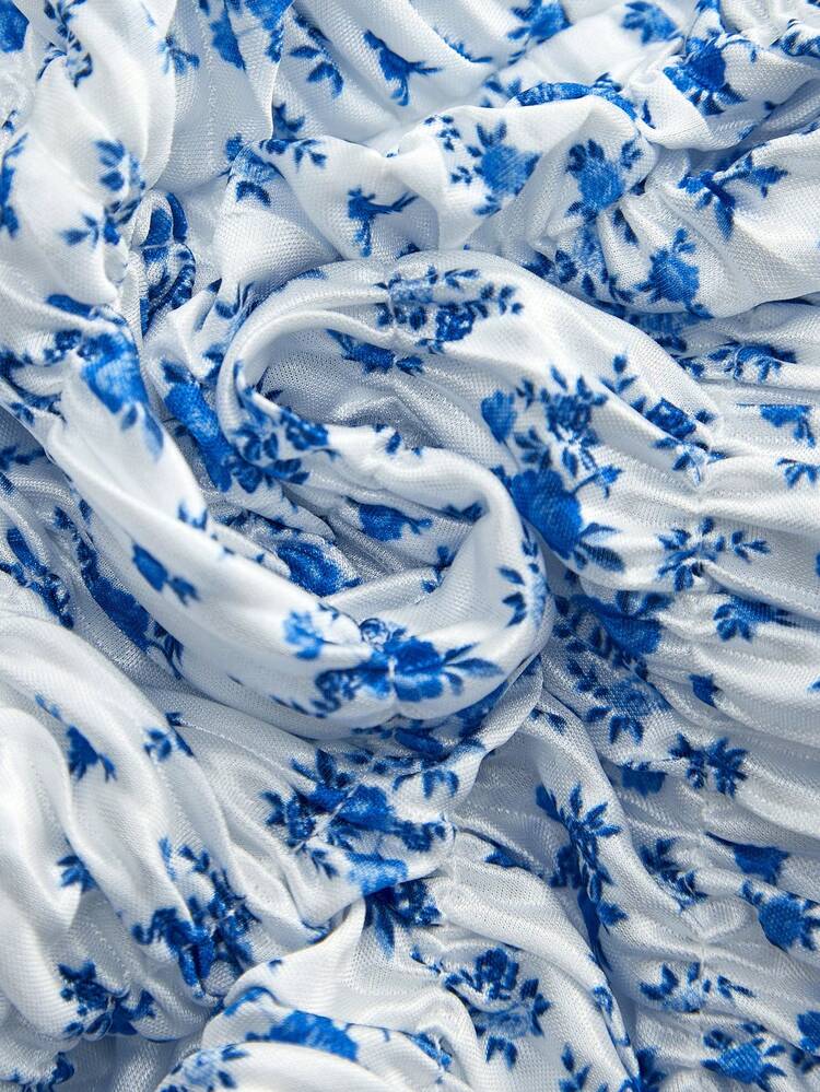 Blaues florales Vintage-Muster gerafftes Top mit quadratischem Ausschnitt und Trägern, süß für Frühling und Sommer