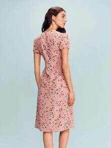 lacRébo Fitted Printed Midi Dress With Ruched Bust - Dusty Pink - View 4
