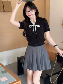 DAZY Women's Summer Design Patchwork Ruffle Trim Bow Tie V-Neck Fitted Cropped Knit T-Shirt Top - Black - View 2