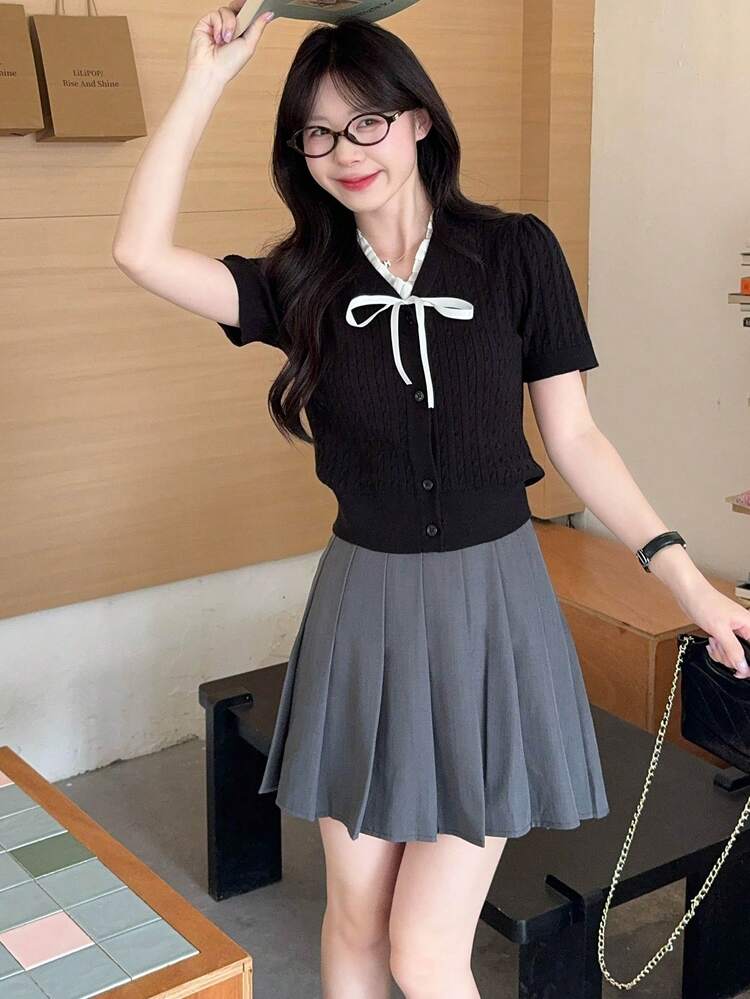 Women's Summer Design Patchwork Ruffle Trim Bow Tie V-Neck Fitted Cropped Knit T-Shirt Top