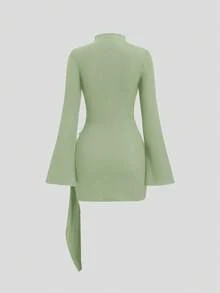 Sweetra Waist-Cinching Minimalist Flare Sleeve Bodycon Cinched Waist Dress - Mint Green - View 2