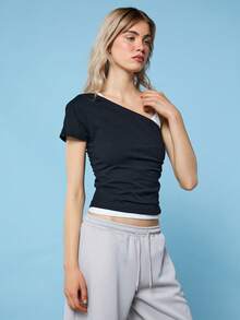 COUREZ Double Layer One Shoulder Top With Cami Underlayer /Y2K Summer Clothes For Women Asymmetrical Tops Black TopsCute Sexy Beach Outfits Holiday Outfits Swimwear Summer Vacation Going Out Outfits - Black and White - View 6