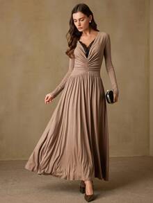 Aveloria Rosie 新款欧美复古时尚休闲撞色V领长袖连衣裙 - 駝色 - 查看 4