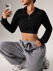 Dewbera Checkerboard Print Half-Zip Front Cropped Sporty Sweatshirt - Black - View 6