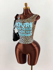 Amplova 女士豹纹不对称肩部Y2K性感撞色标语图案可爱短款紧身卫衣，做旧面料，适合音乐节穿着，可爱又性感 - 棕色 - 查看 11