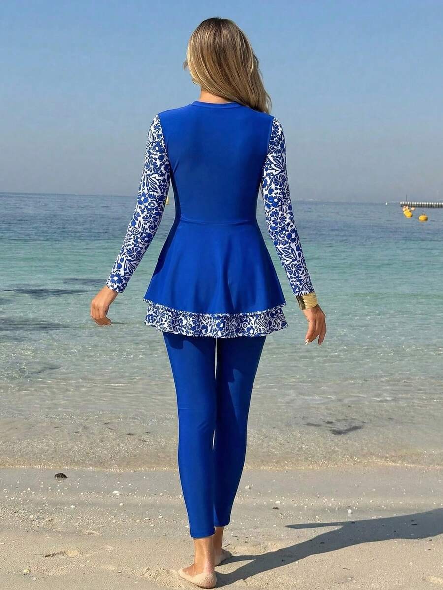 Swim Mulvari 2 Stücke Damen Burkini Set, Blume Muster mit mehrlagigem Rüschendesign, blauer Urlaubsstil Burkini Badeanzug Set für Damen, Zweiteiler, Casual Damen Urlaubsoutfit Sets, Zweiteiler für Damen - Blau - Übersicht 1