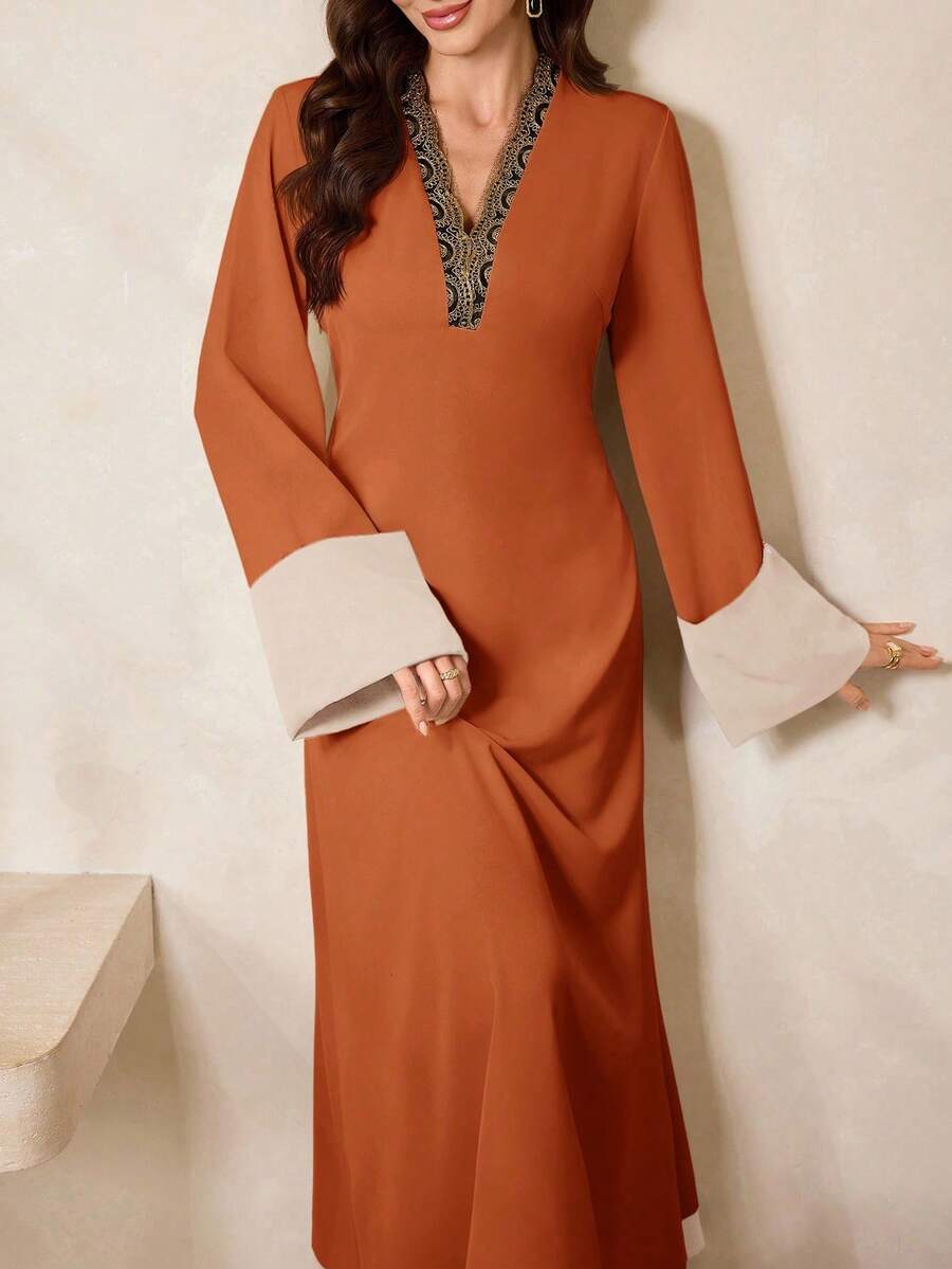 Al Najma 女士V领撞色休闲派对外出阿拉伯风喇叭袖连衣裙 - 橘色 - 查看 1