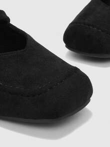 CUCCOO BIZCHIC 女士黑色方头绒面玛丽珍鞋，简约百搭款式，系带设计，适合约会穿着，经典时尚百搭高跟春季鞋款 - 黑色 - 查看 8