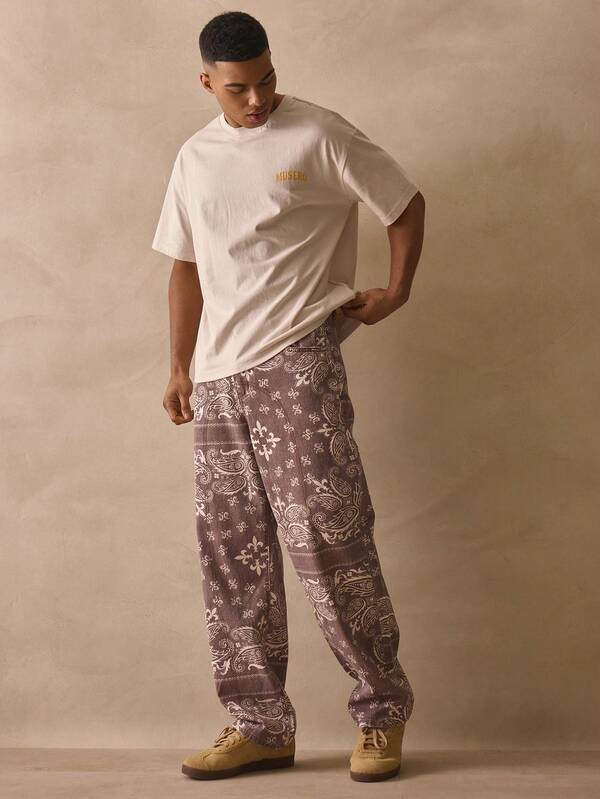 Musero بنطلون جينز ذو ساق مستقيمة مطبوع بنقشة البيزلي من الأعلى إلى الأسفل، تفاصيل خياطة الحرير، ضروريات الربيع والصيف