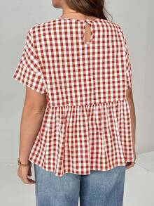 SHEIN Essnce Blusa holgada y cómoda de cuadros en blanco y negro de manga corta, estilo casual y diario para mujer de talla grande, blusas de mujer, atuendos de verano para mujer, atuendos para brunch, minimalista, blusas lindas, estilo de dinero viejo para mujer, atuendos de vacaciones para mujer - Multicolor - Ver 4