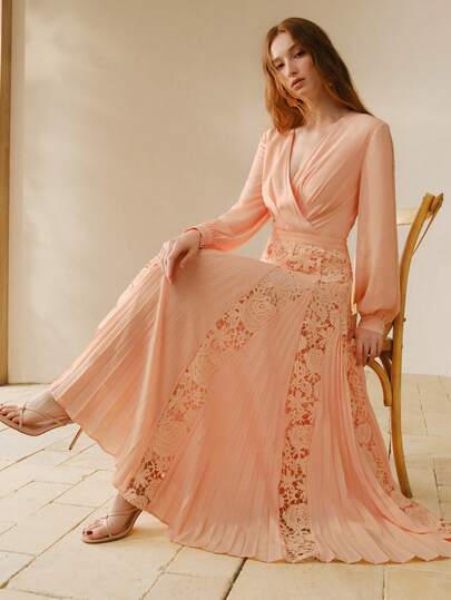 MOTF PREMIUM 女士撞色蕾丝褶裥中长连衣裙