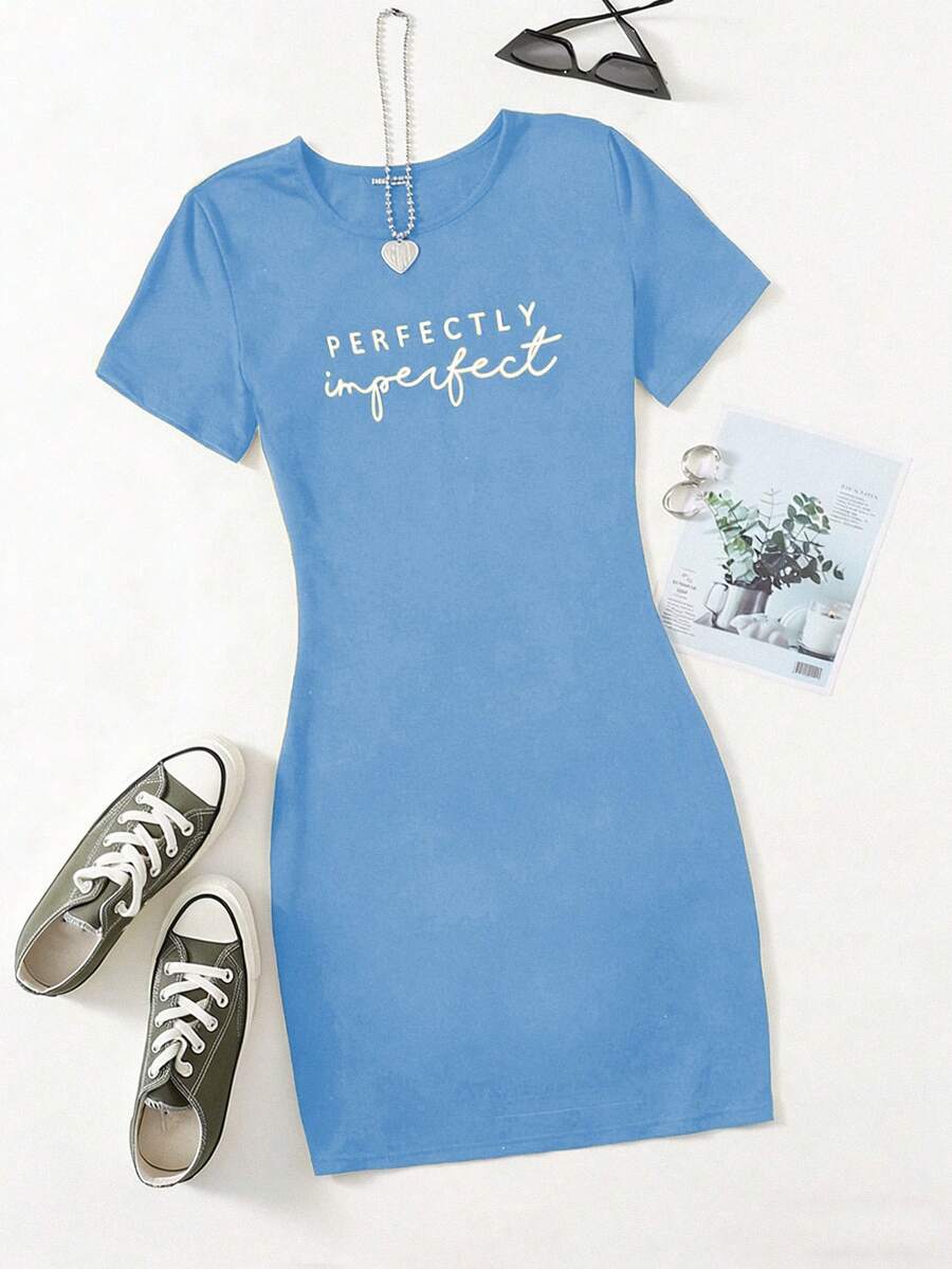 SHEIN Unity Vestido de manga corta con estampado de letras, versátil para uso diario y casual, verano - Azul - Ver 1