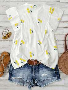 SHEIN Clasi Áo kiểu nữ mùa hè thoải mái, thích hợp đi làm, đi nghỉ mát, in hình quả anh đào, cổ chữ V, tay áo xếp ly, dáng rộng. - Vàng nhạt - Xem 2