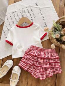 SHEIN 2件套女婴针织纯色樱桃图案休闲T恤和梭织格子短裤套装 - 彩色 - 查看 2