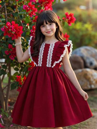 SHEIN Vestido casual con cuello redondo, volantes en el bajo y contraste de colores para niña