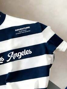 Manfinity Joysei 男士简约蓝白条纹学院风字母印花圆领T恤，适合送朋友、上学、户外穿着 - 藍色 - 查看 3