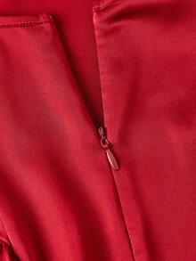 SHEIN MOD 女士红色缎面垂褶领露背连衣裙 - 紅色 - 查看 7