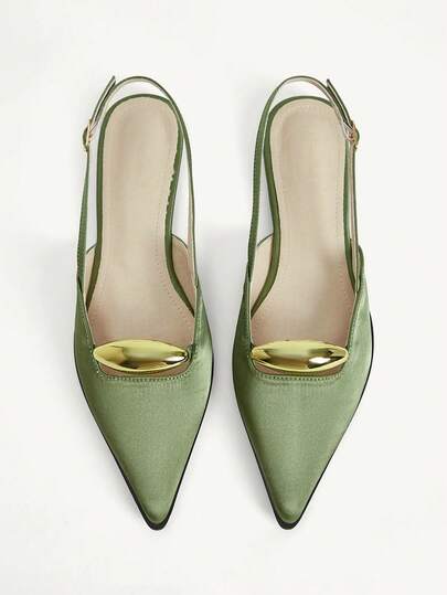 CUCCOO CHICEST 女士极简尖头平底鞋，简约纯色基础款通勤芭蕾平底鞋，米色，适合圣诞节穿着