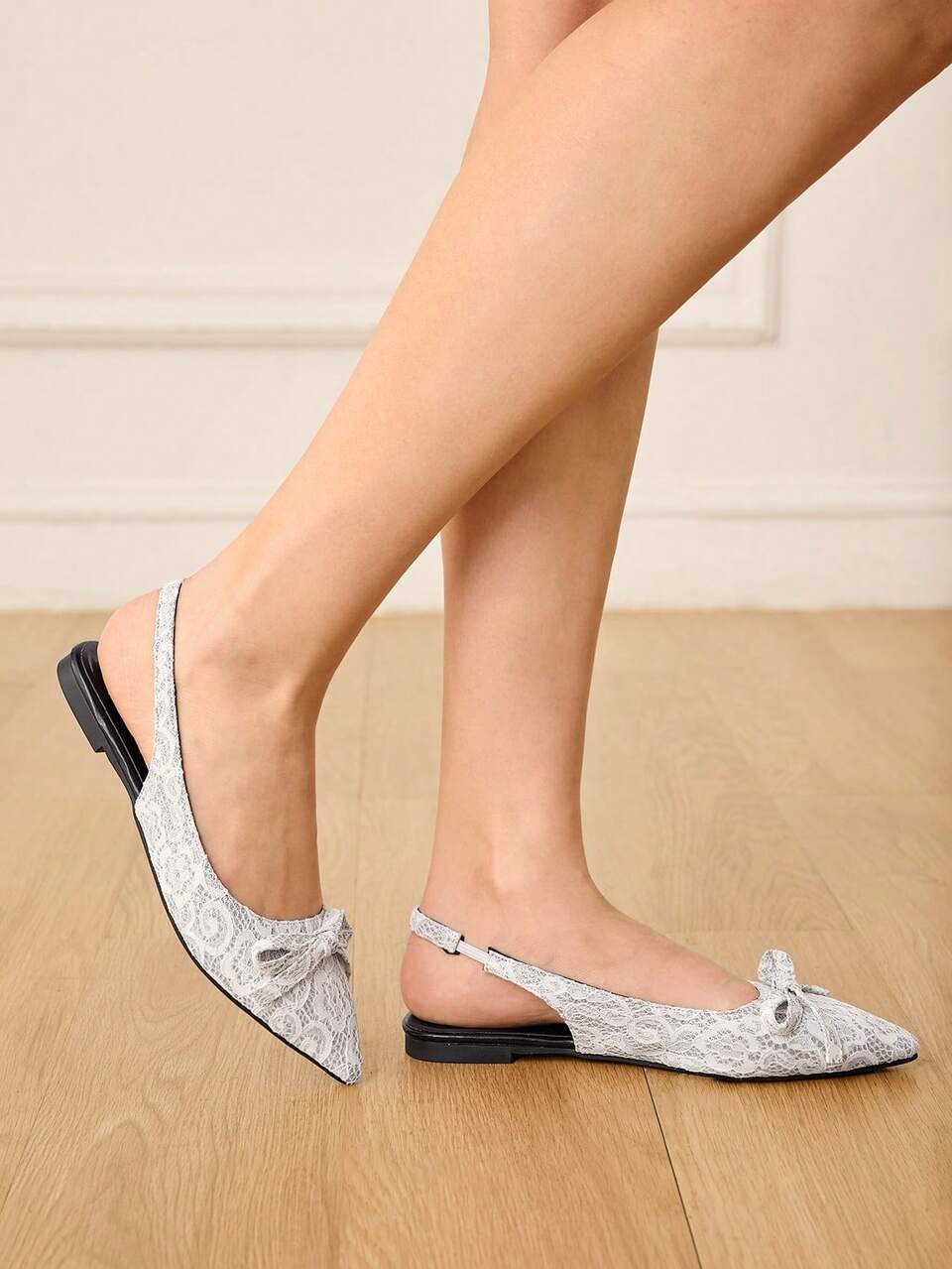 CUCCOO HITCHD Women's Fashionable & Comfortable Flat Shoes, Bowknot Hollow Design, Versatile Cute & Elegant Casual Flats For Spring & Autumn Elegant Shoes Wedding Shoes