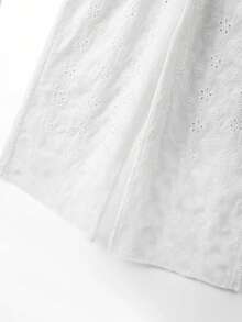 GlowEve CURVE Plus Size Women Hollow Out Embroidery Vest And Pants 2 Pieces Set, Suitable For Daily Commute - White - View 10