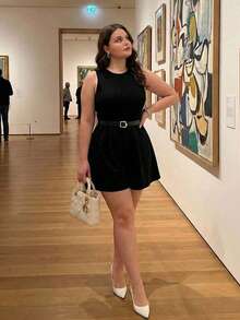SHEIN MOD 大码女式黑色复古 70 年代背心连体裤，配免费腰带 - 完美搭配复古风、通勤装、学院风、休闲装、西式装、办公室装和机场装 - 黑色 - 查看 3