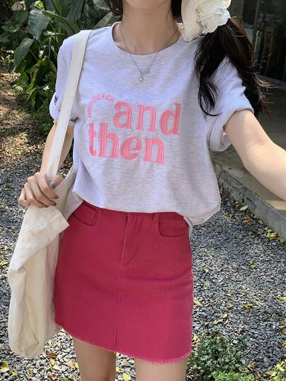 DAZY Áo thun nữ tay ngắn cổ tròn kiểu Hàn Quốc in chữ, thích hợp cho mùa hè.