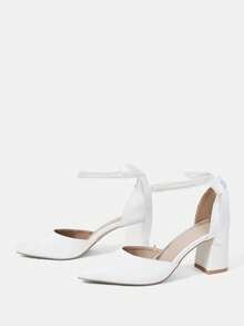 CUCCOO HITCHD 女士时尚百搭可爱蝴蝶结珍珠链串珠简约粗跟尖头鞋，浪漫优雅白色PU皮露趾搭扣镂空高跟凉鞋，适合婚礼、派对、约会、所有季节 - 白色 - 查看 3