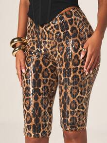MISSGUIDED Leopard Print Sequin Embellished High Rise Capri Pants Fitted Holiday Party Evening Wear Stretchy Bodycon Leggings Mid Calf Length Sparkly Animal Print Bottoms - Multicolor - View 4
