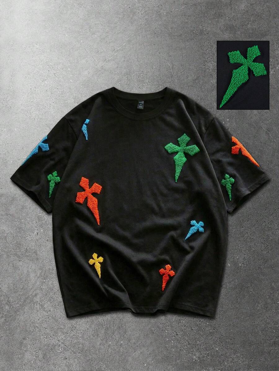 ROMWE MEN Street Life Camiseta de manga corta con bordado de cruz en toalla para hombres, adecuada para uso diario en primavera y verano. - Negro - Ver 1