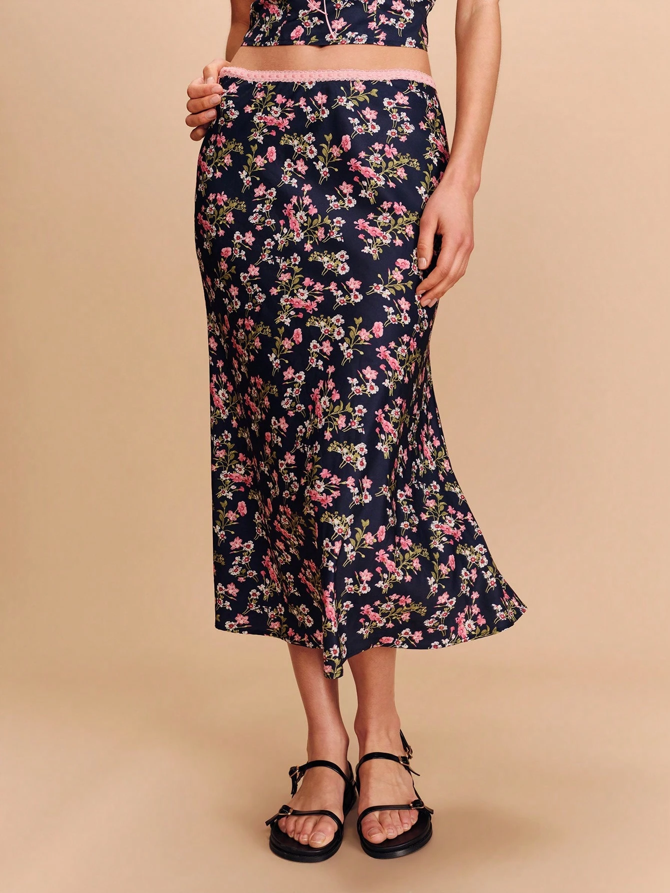 Floral Print Spring Summer Vintage Midi Skirt With Pink Lace Waistband Detail Spring Summer Style French Style Parisian Style Resort For Women Floral Two Piece Vacation Woman Skirt Midi Skirt Two Piece Summer Skirt Two Piece Skirt