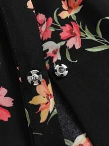 lacRébo Wrap Crop Blouse With Floral Print And Deep V Neckline - Black - View 10