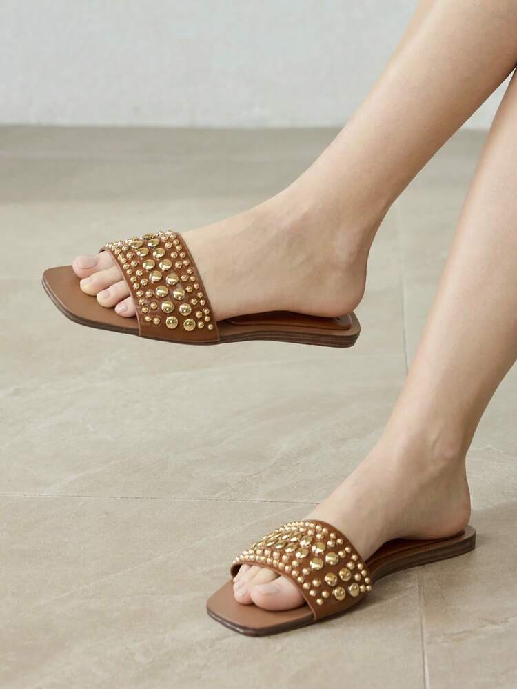 LADIES FASHION STREET VACATION STYLE RIVET OPEN-TOED FLAT SANDALS