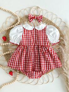 SHEIN 新生女宝宝夏季可爱红白格子草莓图案彼得潘领连体衣，配发带 - 紅色 - 查看 2