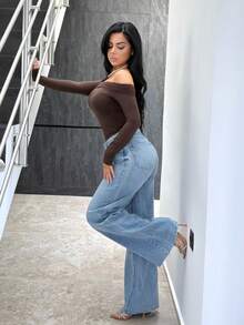 Vassilux 女士休闲百搭白色纯色不对称领口褶皱长袖紧身衣 - 咖啡棕 - 查看 6