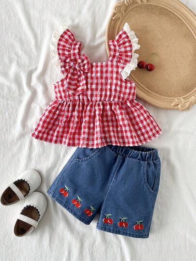Baby Girls' Comfortable Casual Red Plaid Fabric Regular Thickness Square Collar Patchwork Ruffle Bow Decor Flare Sleeve Top And Denim Shorts 2Pcs Set, Cute Cherry Embroidery Fashion Versatile Outfit Suitable For Spring/Summer Outings, Travels And Daily Wear